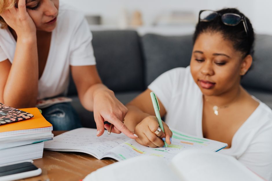Tutor